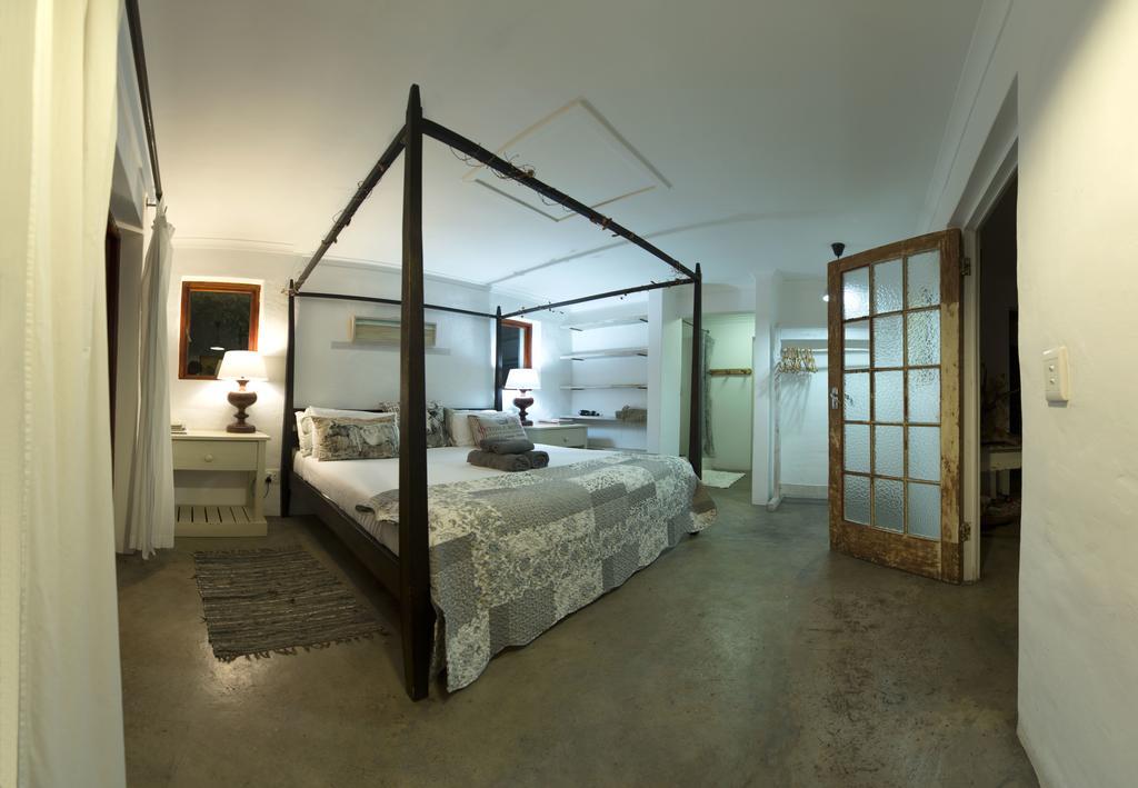 Stone Cottage Self-Catering Apartments Plettenbergbaai Buitenkant foto