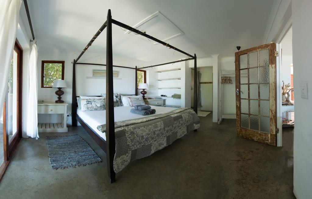 Stone Cottage Self-Catering Apartments Plettenbergbaai Buitenkant foto
