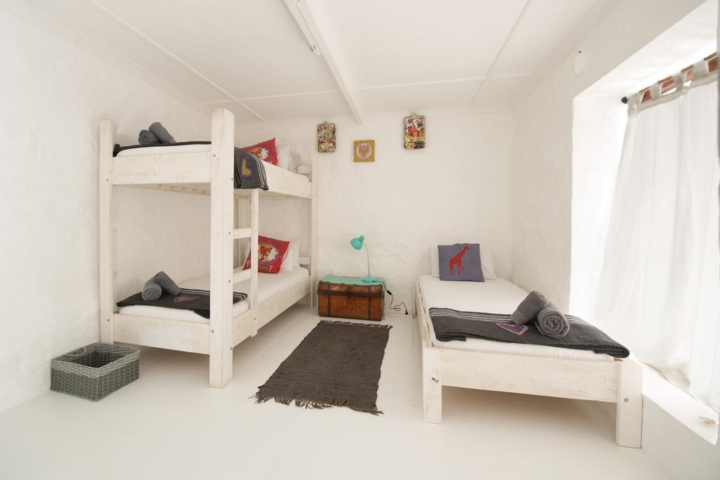 Stone Cottage Self-Catering Apartments Plettenbergbaai Buitenkant foto