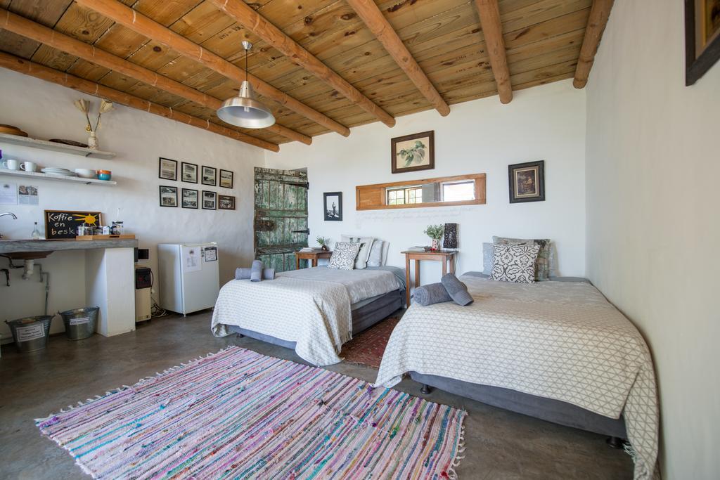 Stone Cottage Self-Catering Apartments Plettenbergbaai Buitenkant foto