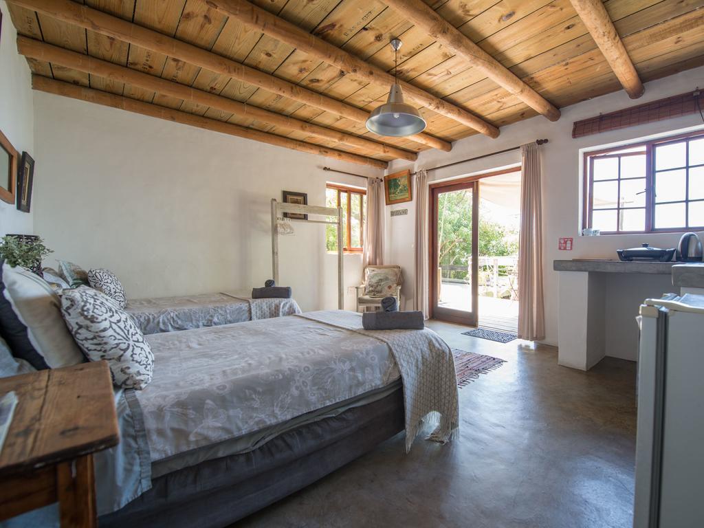 Stone Cottage Self-Catering Apartments Plettenbergbaai Buitenkant foto